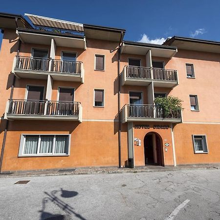 Hotel Drago Mezzocorona Buitenkant foto