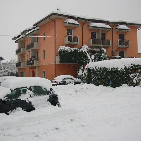 Hotel Drago Mezzocorona Buitenkant foto