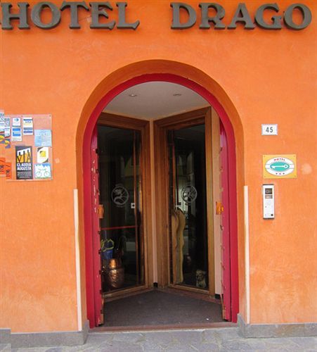 Hotel Drago Mezzocorona Buitenkant foto