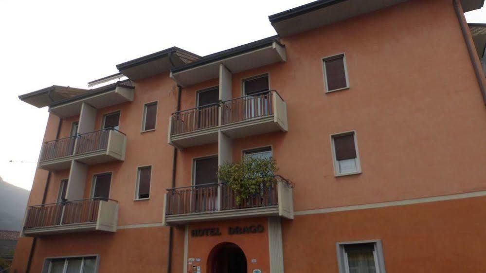 Hotel Drago Mezzocorona Buitenkant foto